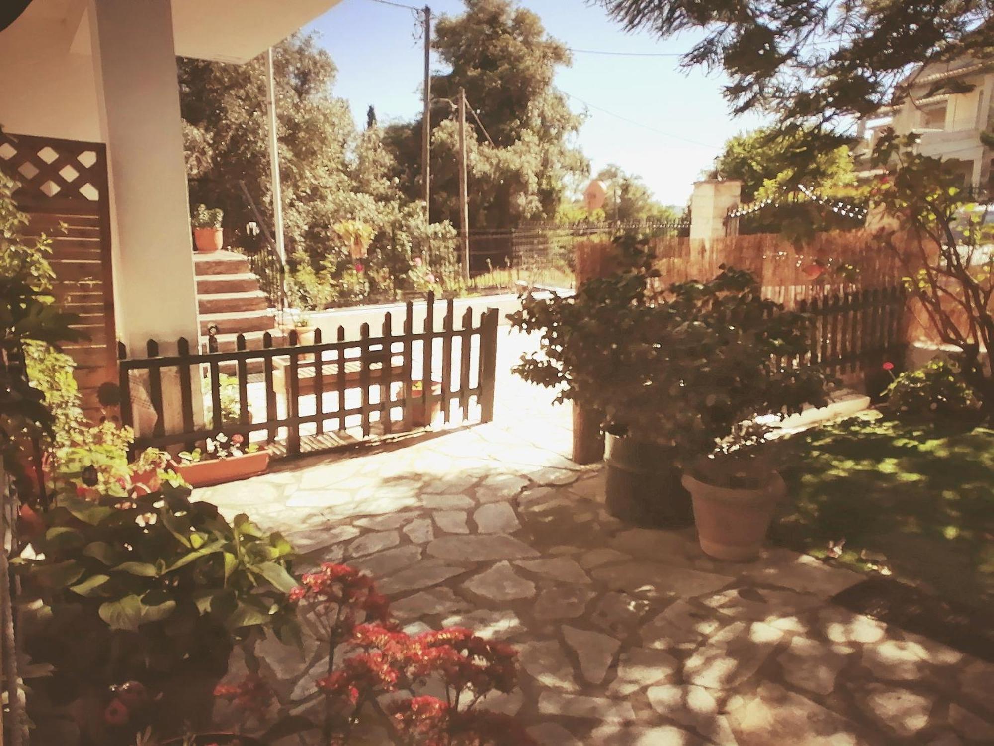 Olga'S Cozy Nest , Apartment In Ano Korakiana. Exterior photo